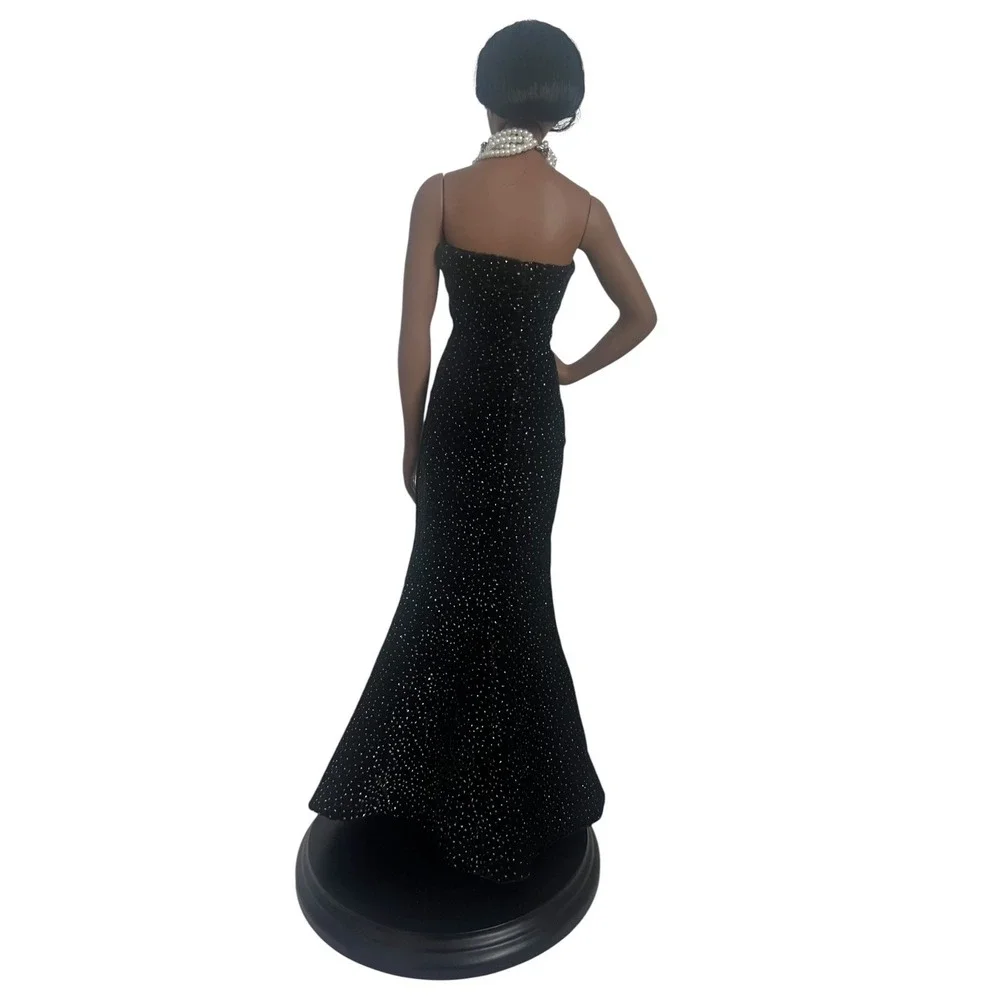 The Danbury Mint Michelle Obama Governors Ball Black Gown Special Edition Rare